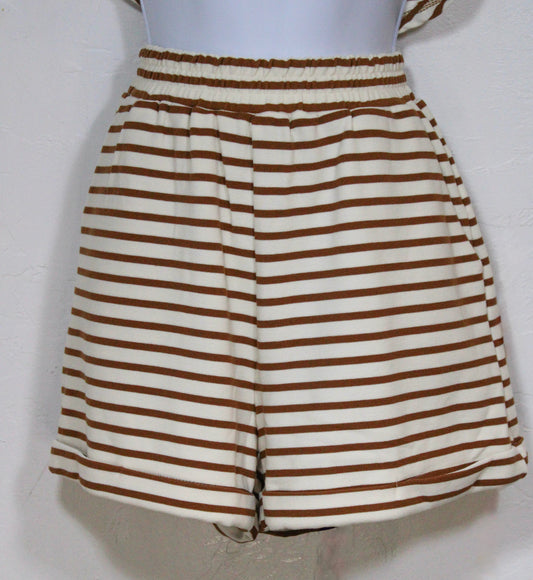 Café Stripe Shorts